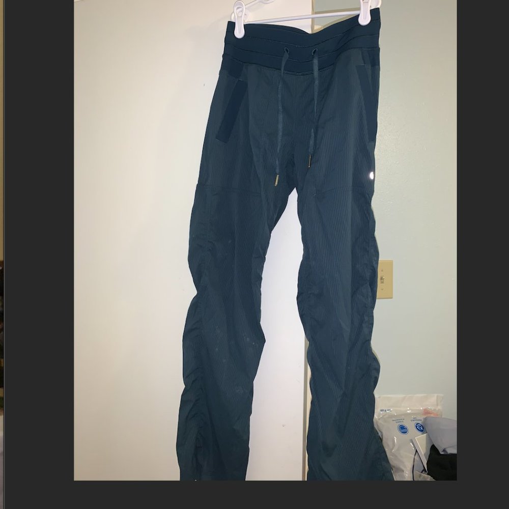 lululemon dance studio jogger